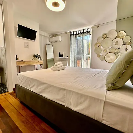 Hébergement de vacances Casa Happya - Metro A - *